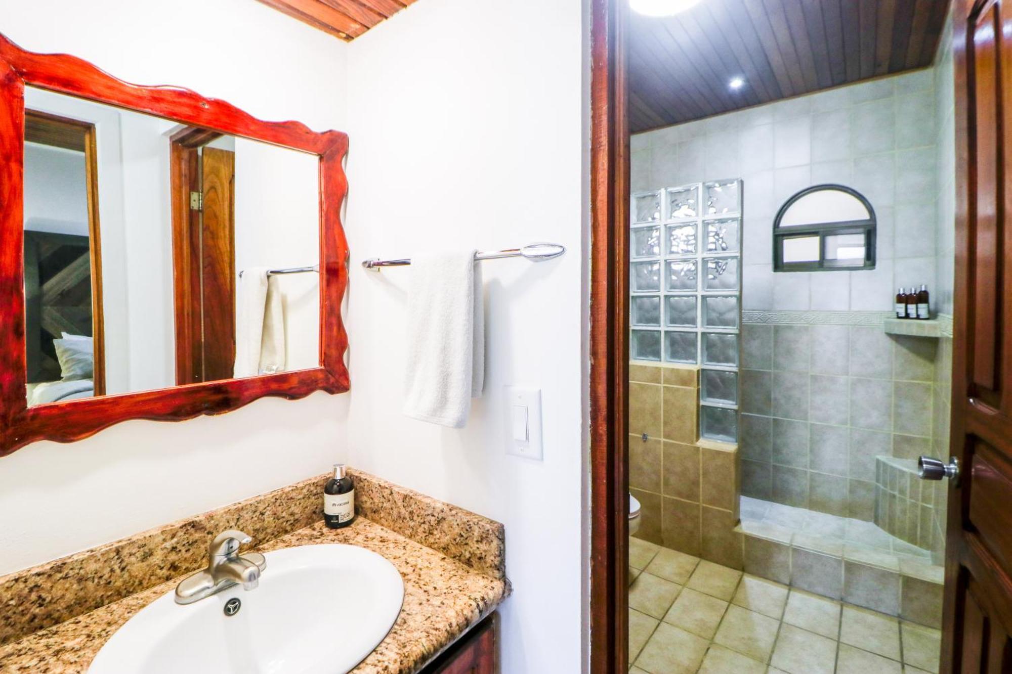 Flamingo Marina Resort Pacific North Coast Zimmer foto